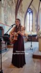 Ihr sucht noch nach einer Sängerin für eure Trauung? Schaut gerne bei mir vorbei ♥️🫶🏽🎤 

Verlobt #hochzeitssängerin #verlobung #sandrasingt #hochzeit #livemusic kassel Nordhessen Paderborn Warburg Göttingen Fulda